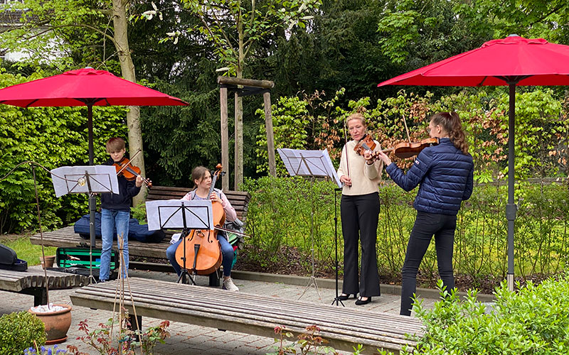 20-05-02-gartenmusik.jpg